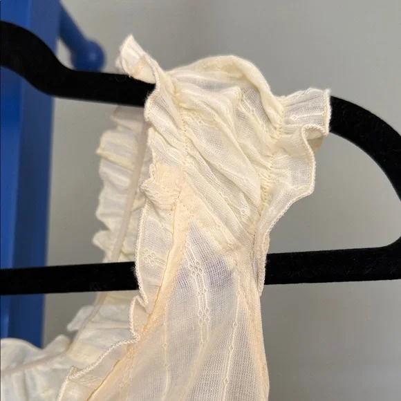 Brandy Melville Soft Yellow Ruffle Blouse - Picture 6 of 6